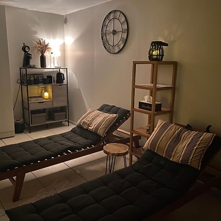 Le Petit Studio De L'Espace Bien Etre Libin Dış mekan fotoğraf